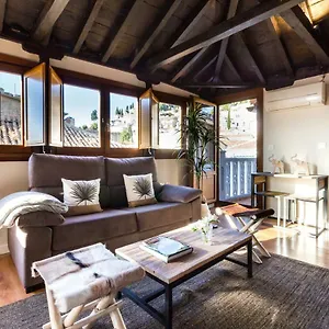 Apartamento Fantástico ático Con Terraza Y Vistas En El Centro