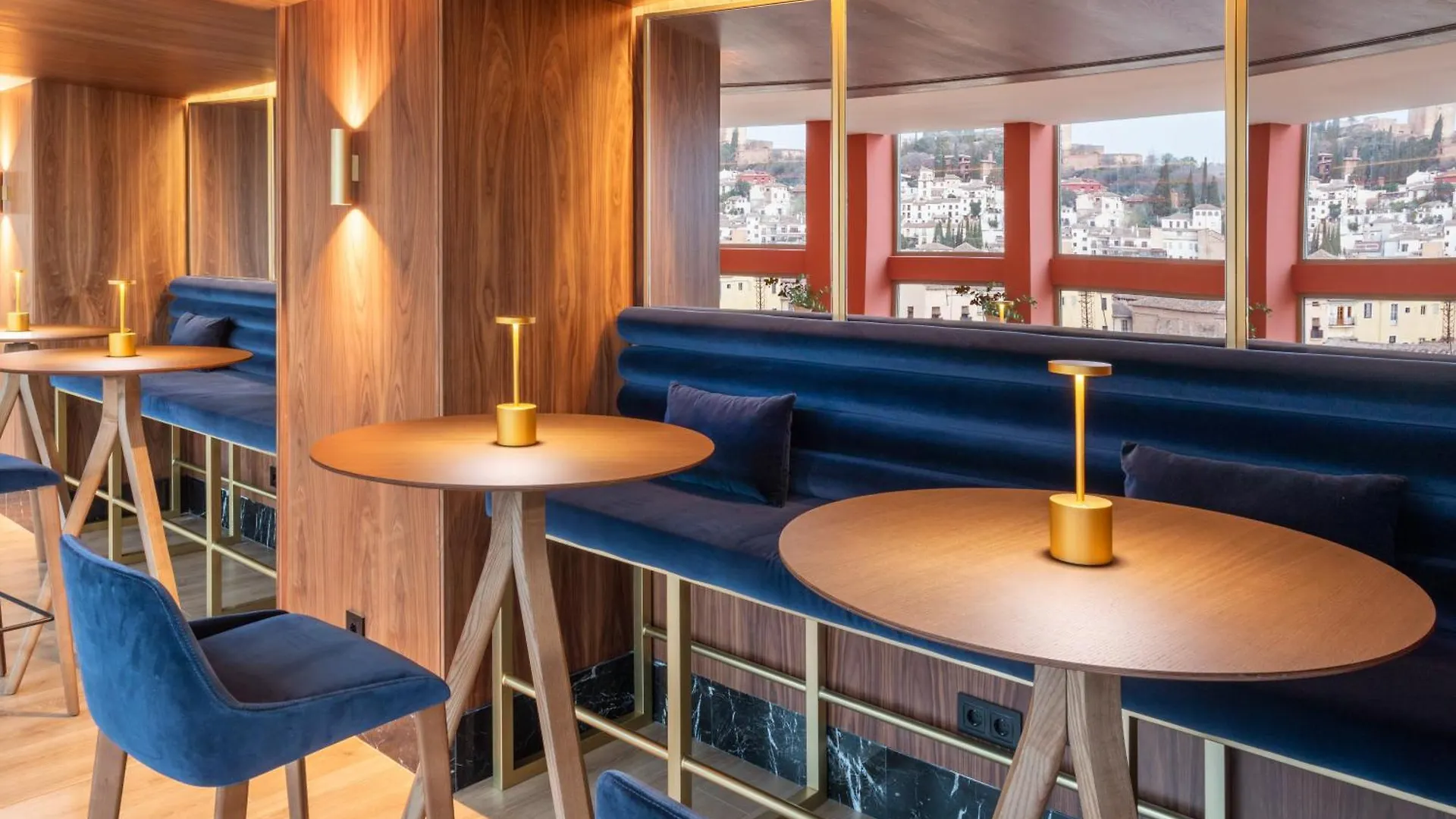 Melia Granada Hotel 4*,